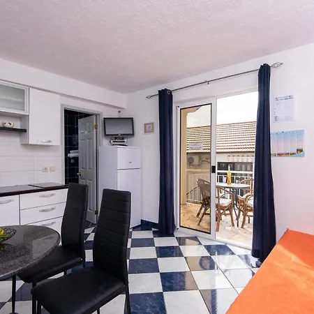 Jane Perna Appartement