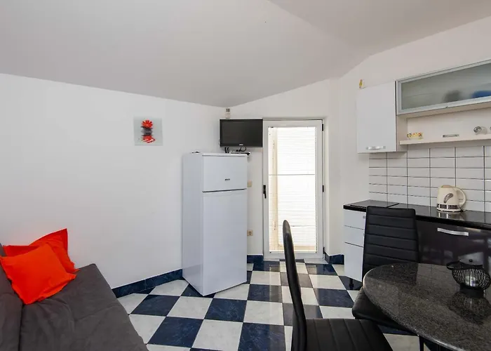 Jane Perna Lägenhet