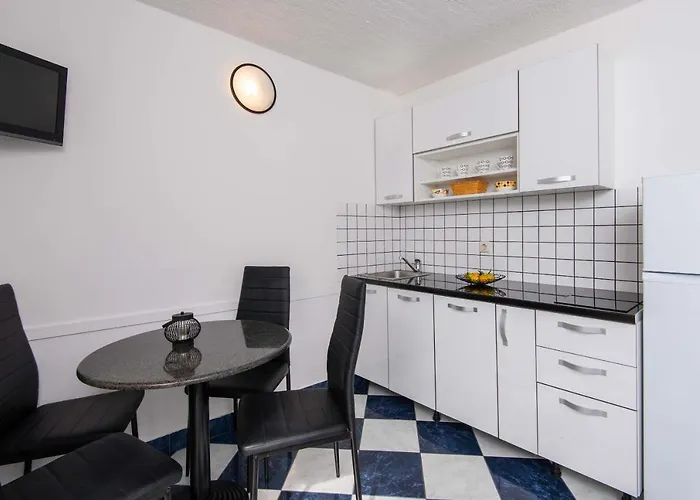 Lägenhet Jane Perna Kuciste