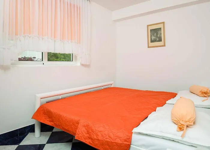 Appartement Jane Perna Kuciste